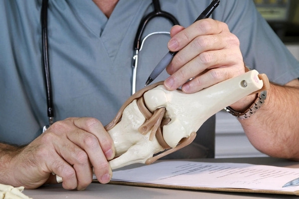 Khám sức khỏe xương khớp nâng cao để nắm rõ tình trạng sức khỏe xương khớp từ tổng quan đến chi tiết