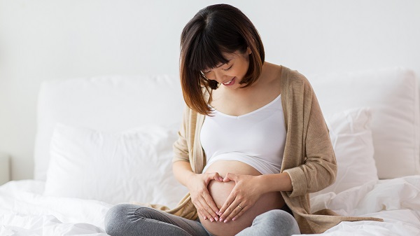 Chứng ốm nghén nhẹ không hề gây ại tới sự phát triển của thai nhi trong bụng mẹ
