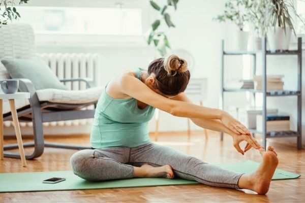 Các bài tập yoga nhẹ nhàng sẽ giúp tăng cường tuần hoàn máu, giảm căng thẳng cho mẹ bầu
