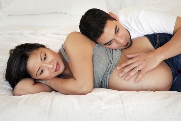 Mẹ bầu có thể quan hệ tình dục an toàn khi mang thai 33 tuần