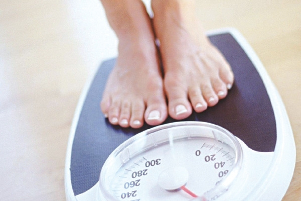 Giảm cân là một trong những biện pháp hiệu quả để phòng chống bệnh cơ xương khớp