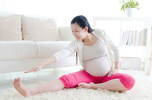 Tập thể dục thường xuyên là cách giúp thai nhi quay đầu thuận lợi