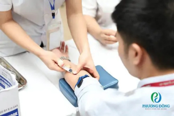 Lấy máu xét nghiệm GPT tại Phương Đông