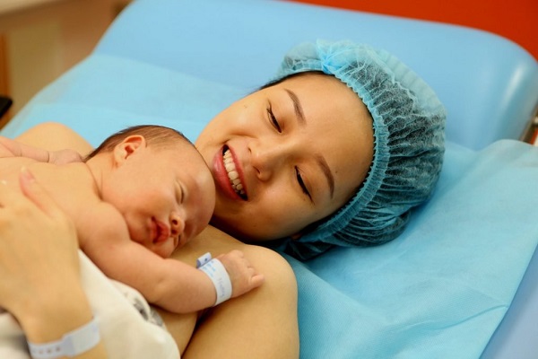 Da kề da sau sinh giúp gắn kết tình cảm giữa mẹ và bé