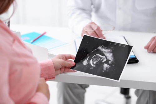 Chiều dài xương đùi của thai nhi theo tuần mẹ bầu cần biết để sinh con khỏe mạnh