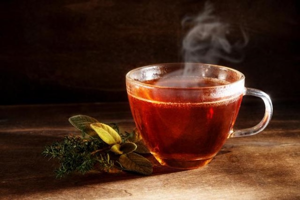 Thành phần của trà có chứa một lớp mạch catechin set giúp chống lại sự hoạt động của virus