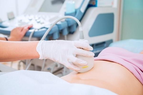 Niêm mạc tử cung dày 12mm có thể là có thai hoặc do cơ thể đang gặp vấn đề