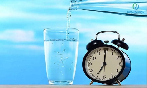 Mách bạn thời điểm vàng uống nước để có được sức khỏe tốt
