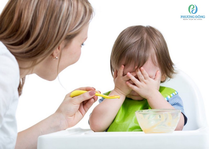 Biếng ăn sinh lý là tình trạng thường hay gặp khi bé vào giai đoạn phát triển
