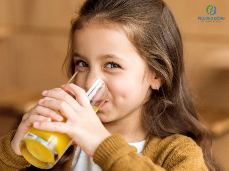 Bổ sung vitamin cho trẻ thường xuyên để trẻ có sức đề kháng khỏe mạnh