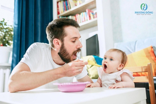 Trẻ 6 tháng ăn được những gì? Gợi các món ăn dặm cho bé 6 tháng tuổi