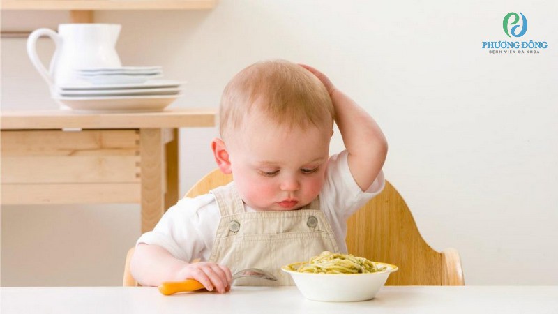 Bé 10 tháng tuổi nên ăn các món ăn mềm và chế biến kỹ lưỡng