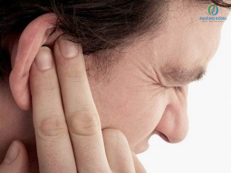 Ù tai bên trái gây ra nhiều ảnh hưởng đến sức khỏe