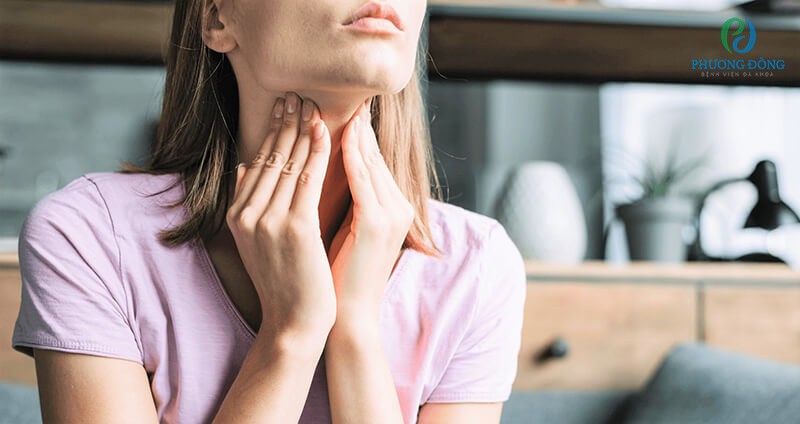 Có cần điều trị đau 2 bên cổ dưới hàm hay không? Nếu có, phương pháp điều trị là gì?
