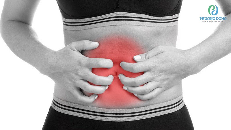 Những nguyên nhân nào có thể gây đau bụng ở giữa rốn?
