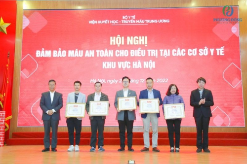 Bệnh viện Đa khoa Phương Đông vinh dự nhận bằng khen của Trung Ương Hội Thầy thuốc trẻ Việt Nam