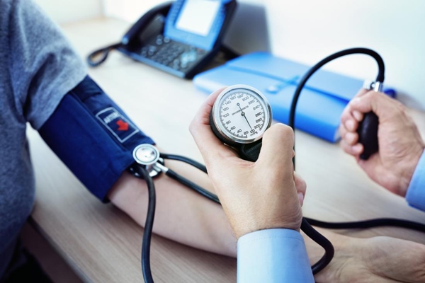 Huyết áp thấp là bệnh lý liên quan tới tim mạch.