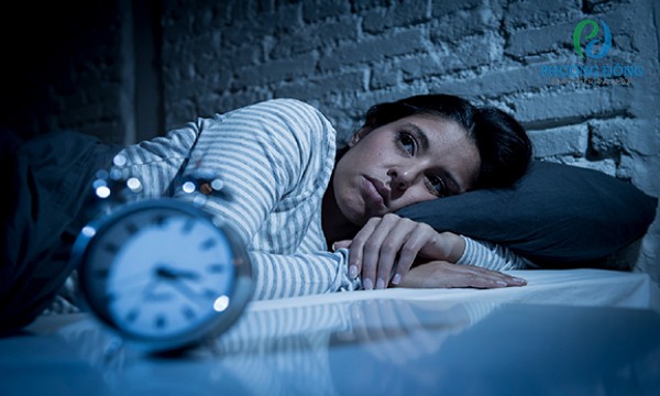 Hormone thay đổi do mất ngủ, stress làm tăng nguy cơ mắc bệnh tuyến giáp