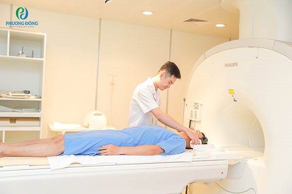Hình ảnh chụp cộng hưởng (MRI) từ tại Bệnh viện Đa khoa Phương Đông