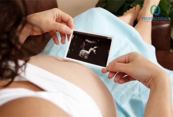 Xương sống mũi thai nhi bao nhiêu là cao là mối quan tâm của nhiều mẹ bầu.