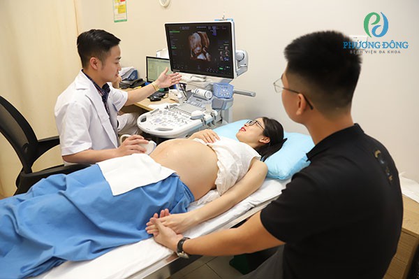 khám thai định kỳ tại Bệnh viện Phương Đông
