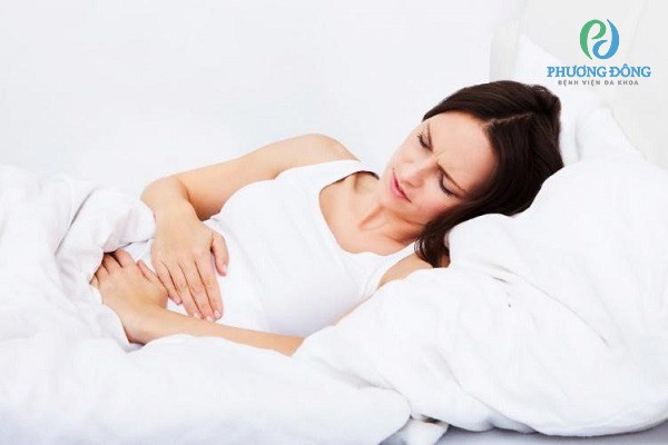 Đau bụng hạ vị là một triệu chứng mang thai ở ngoài tử cung