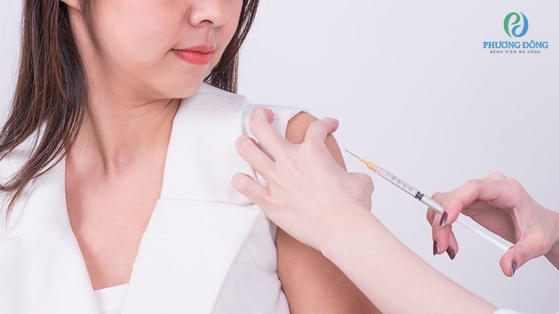 Khuyến cáo phụ nữ trên 30 tuổi nên tiêm phòng vacxin HPV 