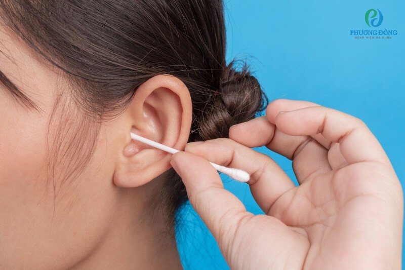 Cần phải thường xuyên vệ sinh đôi tai của bạn đảm bảo an toàn