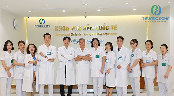 Đội ngũ bác sĩ khoa phụ sản bệnh viện Phương Đông