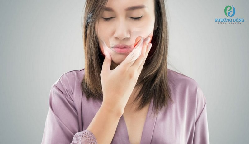 Bị chấn thương ở mặt hoặc hàm gây nên đau cơ hàm