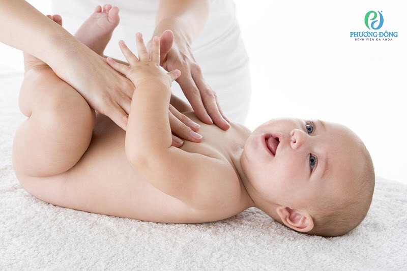 Lột bao quy đầu cho bé từ sớm tránh gặp phải những căn bệnh nguy hiểm 