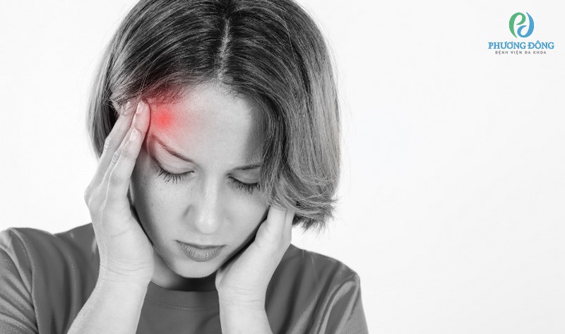 Cơn đau đầu khiến người bệnh đau nhức và mệt mỏi