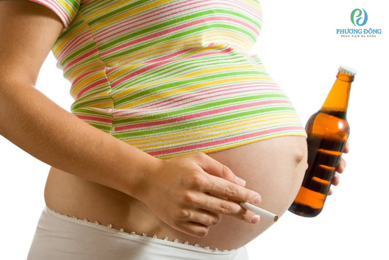 Mẹ bầu tuyệt đối không sử dụng các chất gây nghiện trong thai kỳ