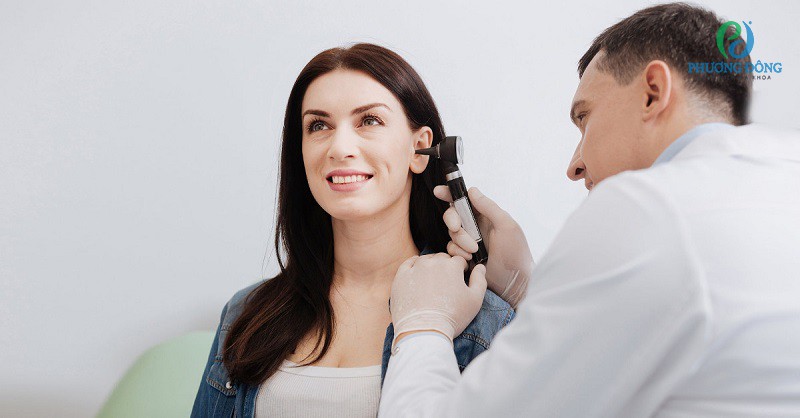 Khám tai là một phương pháp của việc chẩn đoán cận lâm sàng
