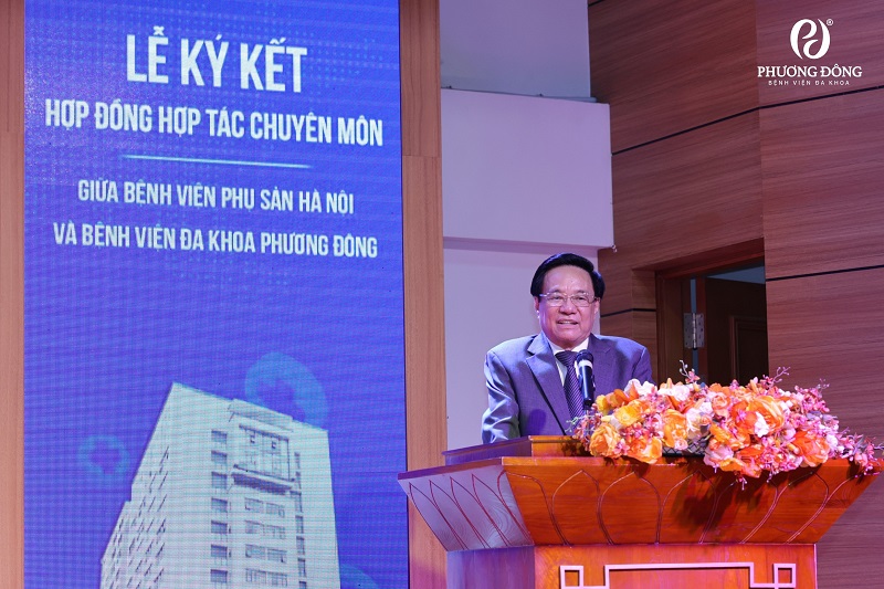 PGS.TS.BS Nguyễn Trung Chính, Giám đốc Bệnh viện Đa khoa Phương Đông phát biểu tại buổi ký kết