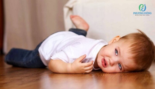 Động kinh ở trẻ em: Biểu hiện, xử trí và chăm sóc trẻ đúng cách