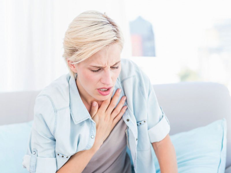 Khó thở là triệu chứng điển hình của phổi tắc nghẽn mạn tính