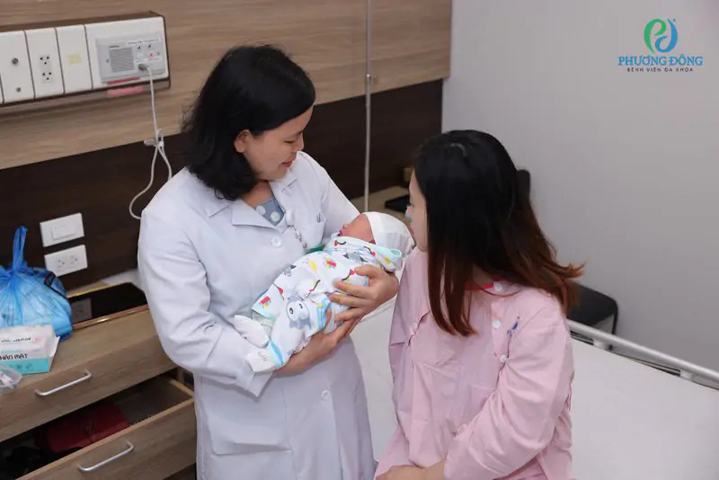 Niềm vui vỡ òa của gia đình khi thực hiện IVF thành công và đón con yêu khỏe mạnh tại BVĐK Phương Đông