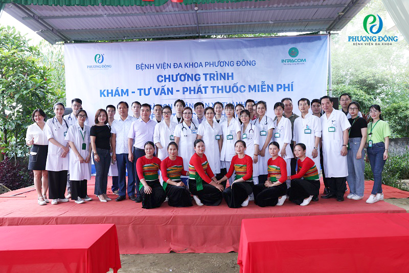 Hơn 30 cán bộ, y bác sĩ BVĐK Phương Đông tham gia chương trình.