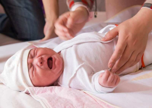 Nguyên nhân và cách điều trị tắc ruột ở trẻ sơ sinh 