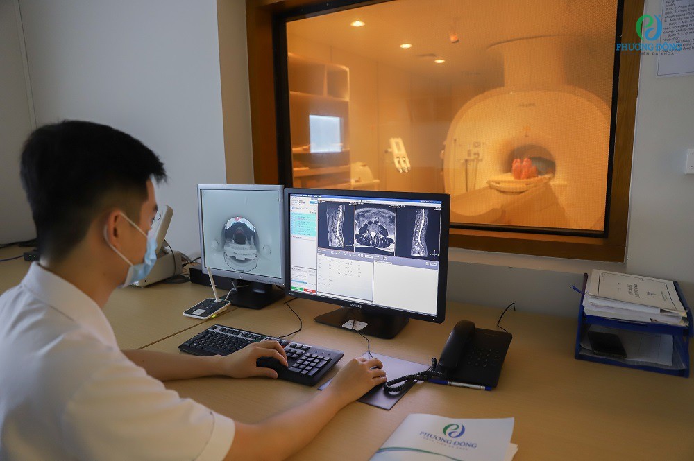 Sử dụng máy MRI 1.5T trở lên để chụp MRI não