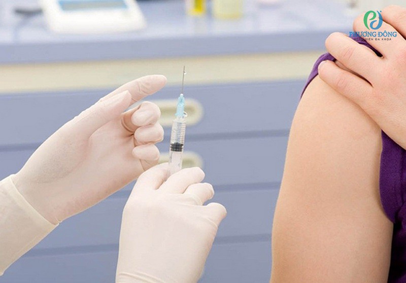 Tiêm Rubella trước khi mang thai mấy tháng?