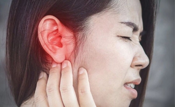 Viêm tai giữa khi mang thai: Nguyên nhân, dấu hiệu và cách điều trị