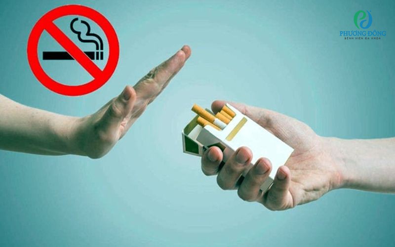 Tránh hút thuốc lá và môi trường ô nhiễm