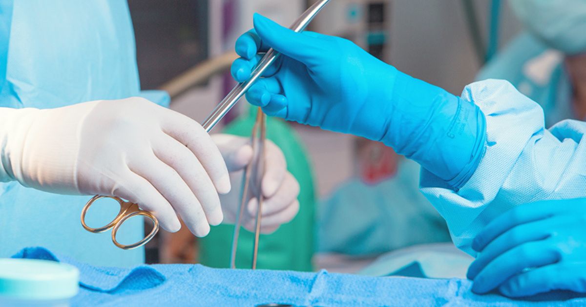 Bạn sẽ được cân nhắc phẫu thuật nếu bị giãn dây chằng nặng