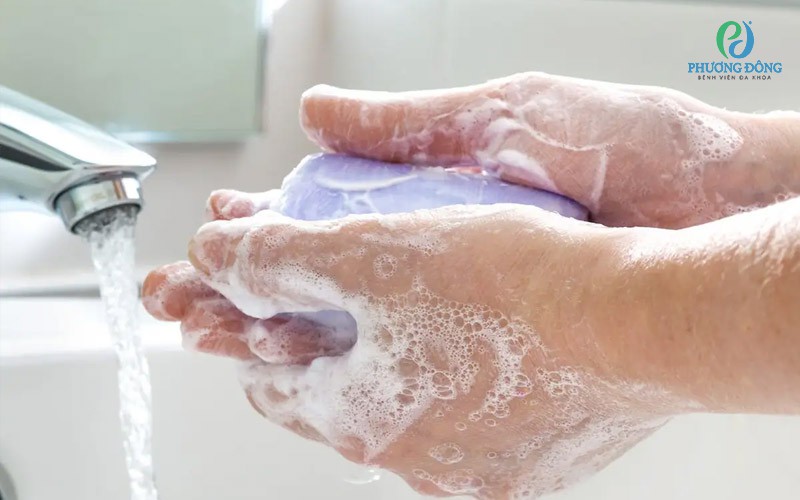 Vệ sinh tay sạch sẽ bằng xà phòng giúp ngăn ngừa bệnh