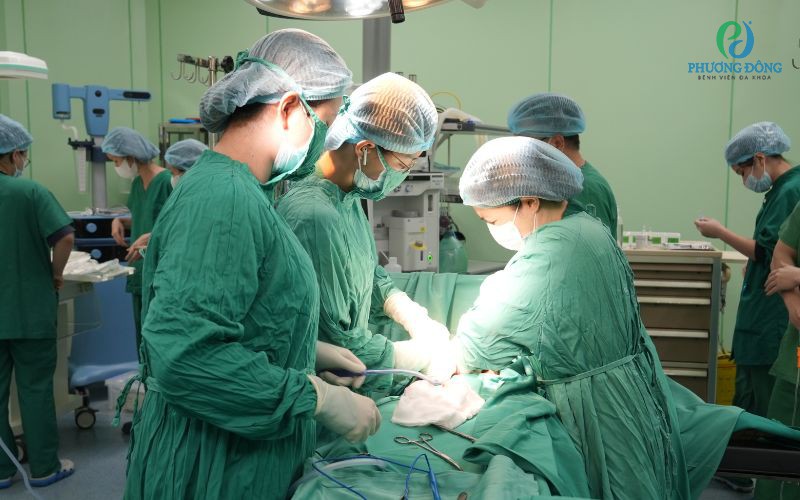 Cuộc đua cứu sống sản phụ và thai nhi 38 tuần 1 ngày