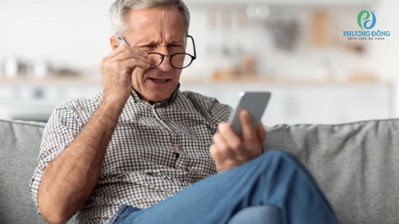 Dấu hiệu nhận biết tật khúc xạ dần trở nên nguy hiểm hơn