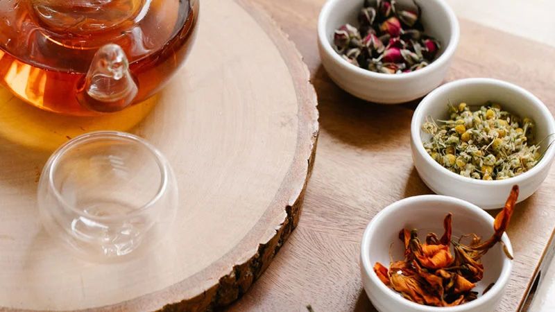 Các loại trà thảo mộc là có thể giúp bạn cảm thấy dễ chịu hơn