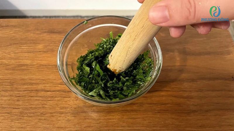 Rạn xương đắp lá gì cho nhanh khỏi?